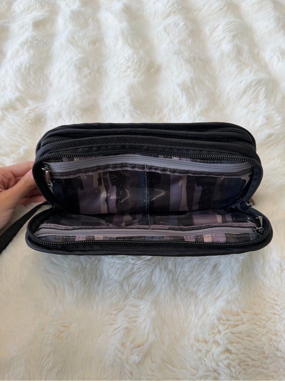 Lug Flipper Travel Jewelry Organizer - Picture 4 of 5